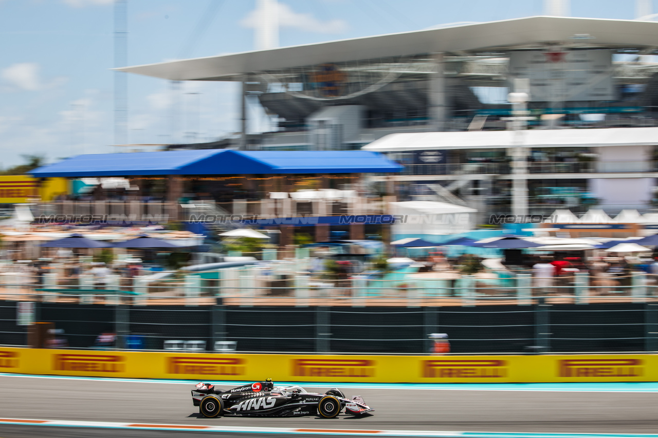 GP MIAMI, Nico Hulkenberg (GER) Haas VF-24.

04.05.2024. Formula 1 World Championship, Rd 6, Miami Grand Prix, Miami, Florida, USA, Sprint e Qualifiche Day.

- www.xpbimages.com, EMail: requests@xpbimages.com © Copyright: Bearne / XPB Images