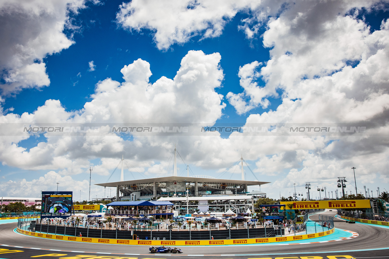 GP MIAMI, Alexander Albon (THA) Williams Racing FW46.

04.05.2024. Formula 1 World Championship, Rd 6, Miami Grand Prix, Miami, Florida, USA, Sprint e Qualifiche Day.

- www.xpbimages.com, EMail: requests@xpbimages.com © Copyright: Bearne / XPB Images