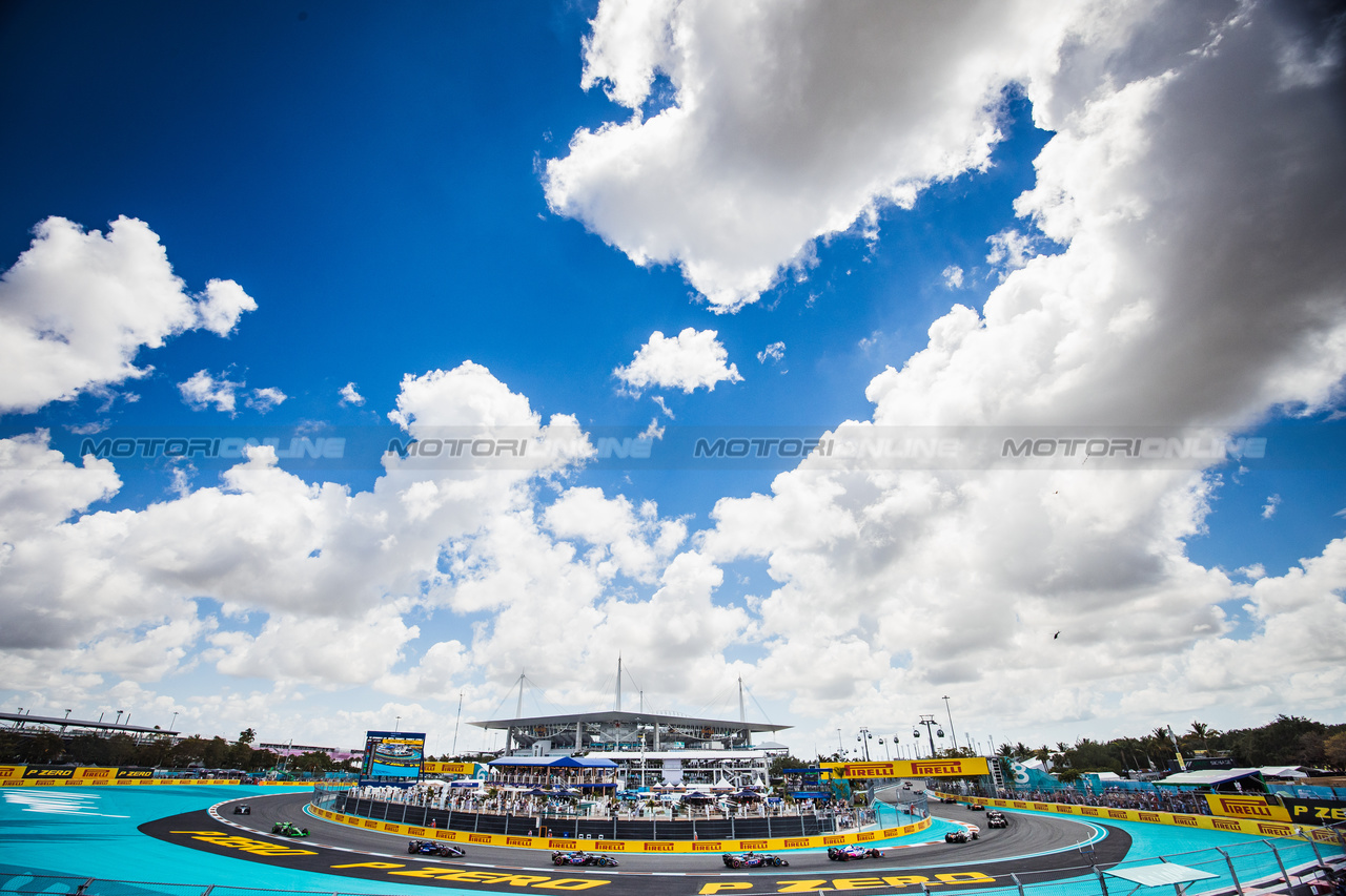 GP MIAMI, Esteban Ocon (FRA) Alpine F1 Team A524.

04.05.2024. Formula 1 World Championship, Rd 6, Miami Grand Prix, Miami, Florida, USA, Sprint e Qualifiche Day.

- www.xpbimages.com, EMail: requests@xpbimages.com © Copyright: Bearne / XPB Images