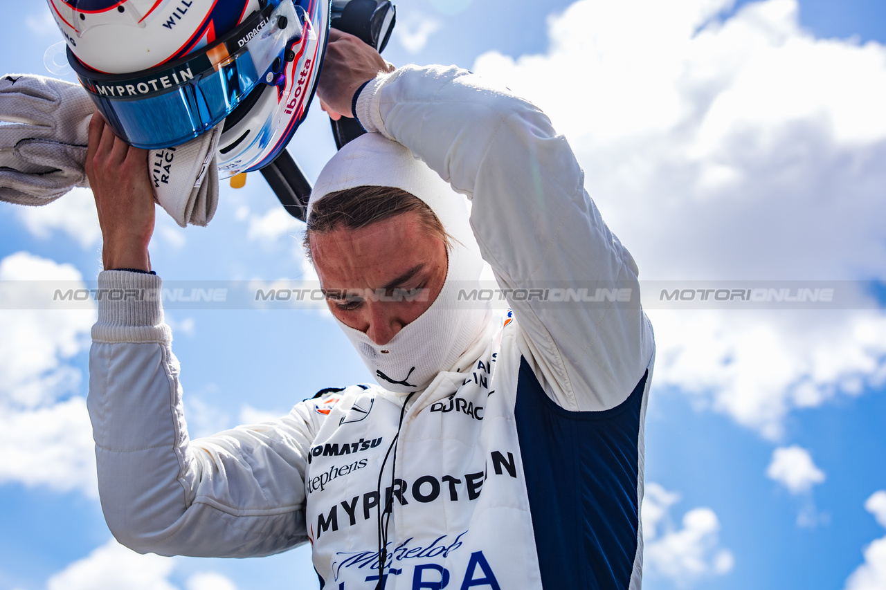 GP MIAMI, Logan Sargeant (USA) Williams Racing on the grid.

04.05.2024. Formula 1 World Championship, Rd 6, Miami Grand Prix, Miami, Florida, USA, Sprint e Qualifiche Day.

- www.xpbimages.com, EMail: requests@xpbimages.com © Copyright: Bearne / XPB Images