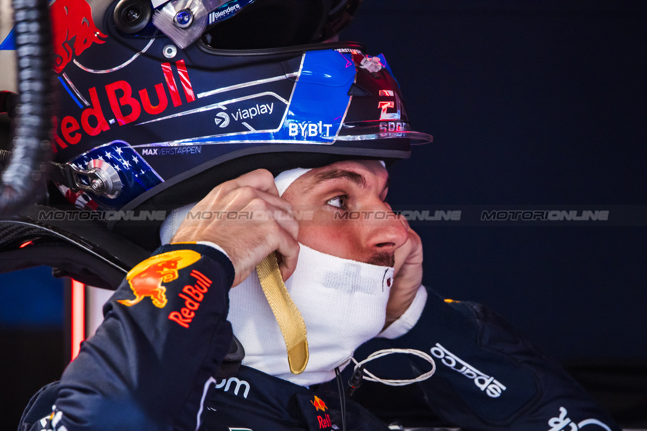 GP MIAMI, Max Verstappen (NLD) Red Bull Racing.

04.05.2024. Formula 1 World Championship, Rd 6, Miami Grand Prix, Miami, Florida, USA, Sprint e Qualifiche Day.

- www.xpbimages.com, EMail: requests@xpbimages.com © Copyright: Bearne / XPB Images