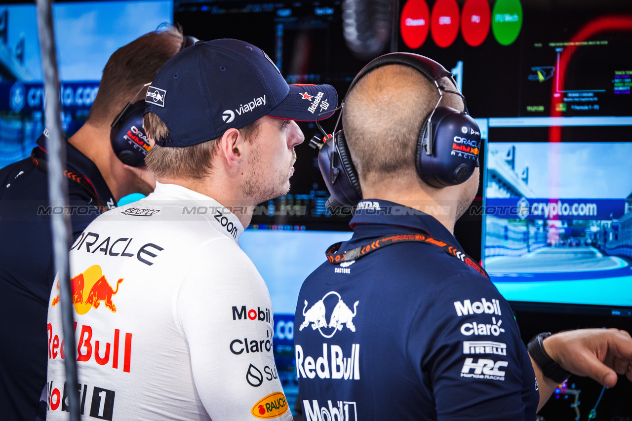 GP MIAMI, Max Verstappen (NLD) Red Bull Racing.

04.05.2024. Formula 1 World Championship, Rd 6, Miami Grand Prix, Miami, Florida, USA, Sprint e Qualifiche Day.

- www.xpbimages.com, EMail: requests@xpbimages.com © Copyright: Bearne / XPB Images