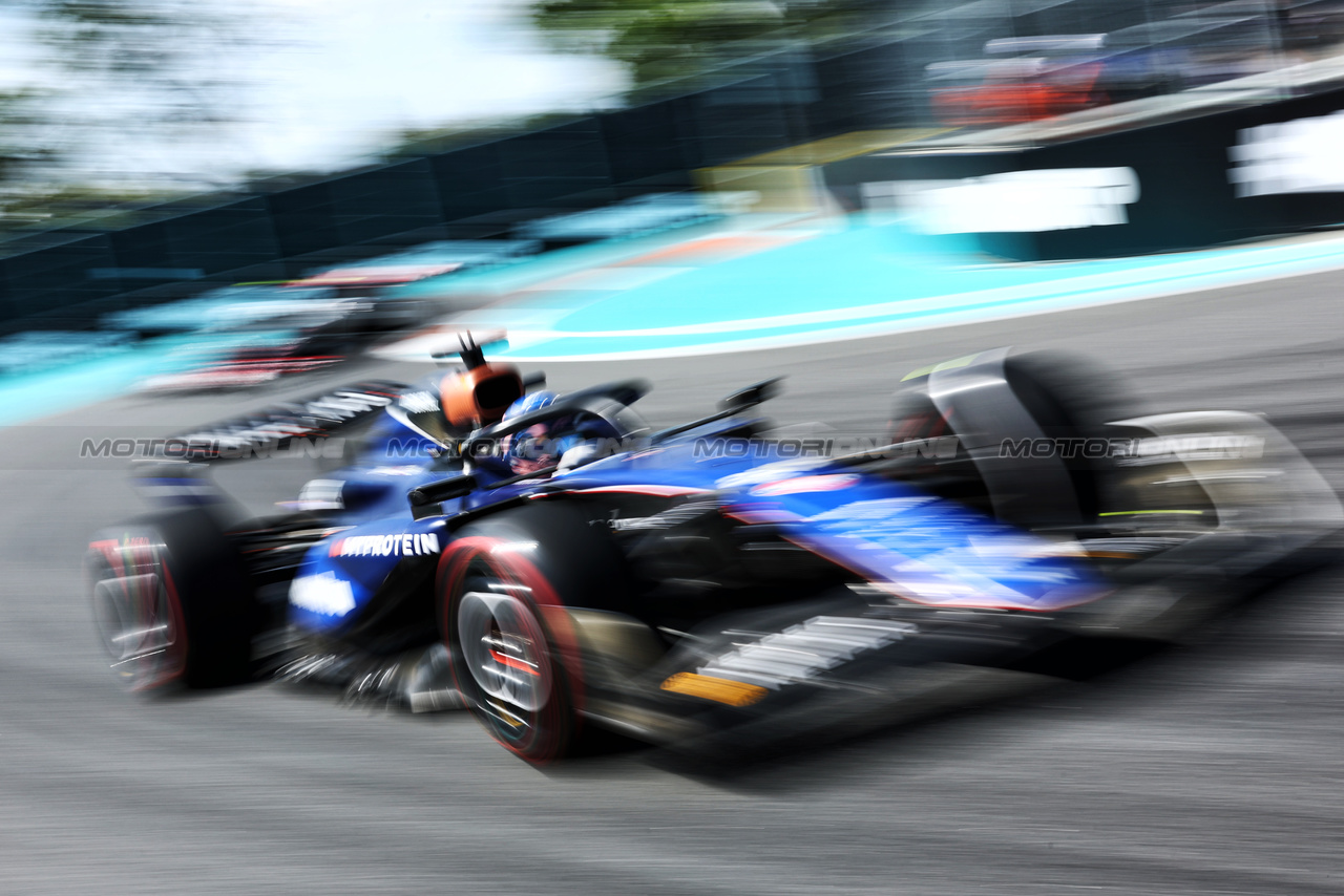 GP MIAMI, Alexander Albon (THA) Williams Racing FW46.

04.05.2024. Formula 1 World Championship, Rd 6, Miami Grand Prix, Miami, Florida, USA, Sprint e Qualifiche Day.

 - www.xpbimages.com, EMail: requests@xpbimages.com © Copyright: Staley / XPB Images