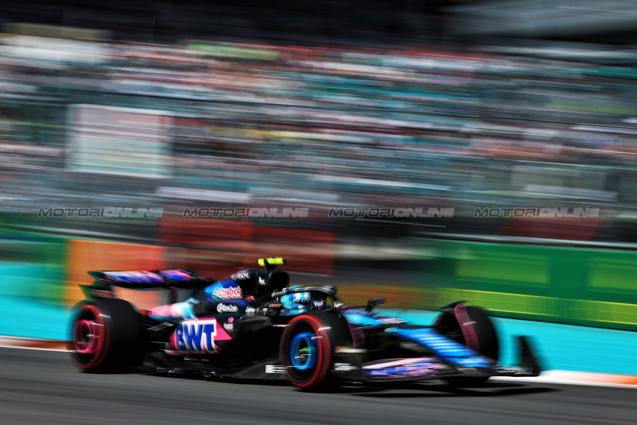 GP MIAMI, Pierre Gasly (FRA) Alpine F1 Team A524.

04.05.2024. Formula 1 World Championship, Rd 6, Miami Grand Prix, Miami, Florida, USA, Sprint e Qualifiche Day.

- www.xpbimages.com, EMail: requests@xpbimages.com © Copyright: Moy / XPB Images