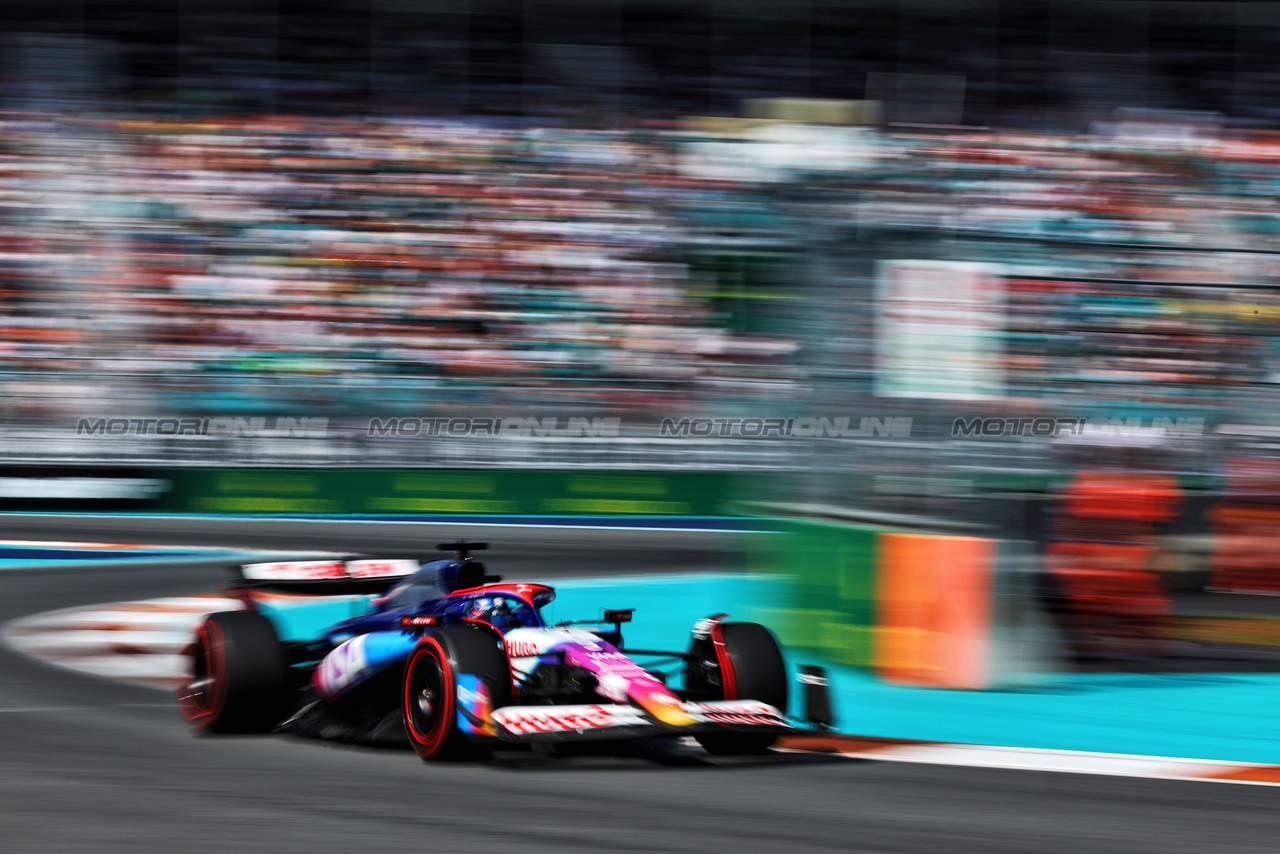 GP MIAMI, Daniel Ricciardo (AUS) RB VCARB 01.

04.05.2024. Formula 1 World Championship, Rd 6, Miami Grand Prix, Miami, Florida, USA, Sprint e Qualifiche Day.

- www.xpbimages.com, EMail: requests@xpbimages.com © Copyright: Moy / XPB Images