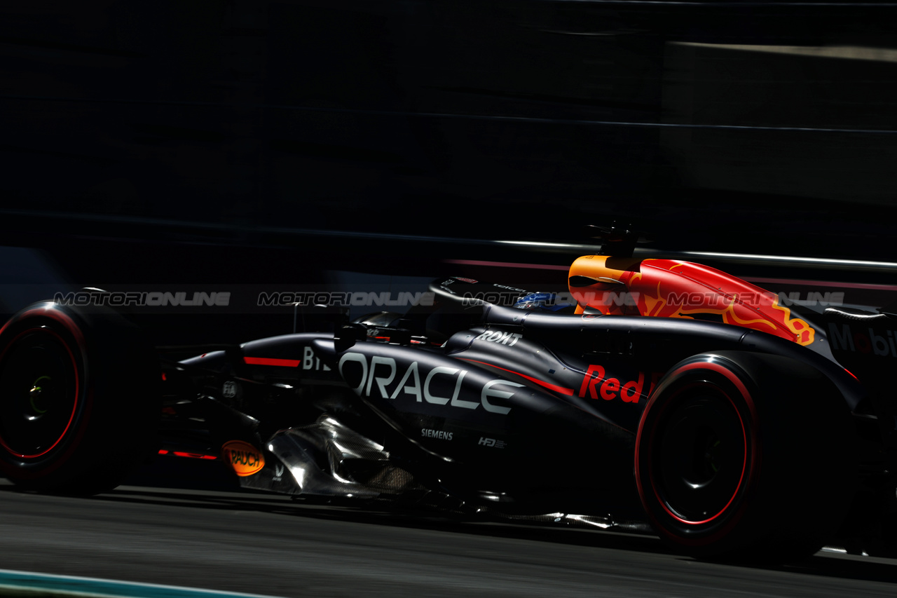 GP MIAMI, Max Verstappen (NLD) Red Bull Racing RB20.

04.05.2024. Formula 1 World Championship, Rd 6, Miami Grand Prix, Miami, Florida, USA, Sprint e Qualifiche Day.

 - www.xpbimages.com, EMail: requests@xpbimages.com © Copyright: Coates / XPB Images