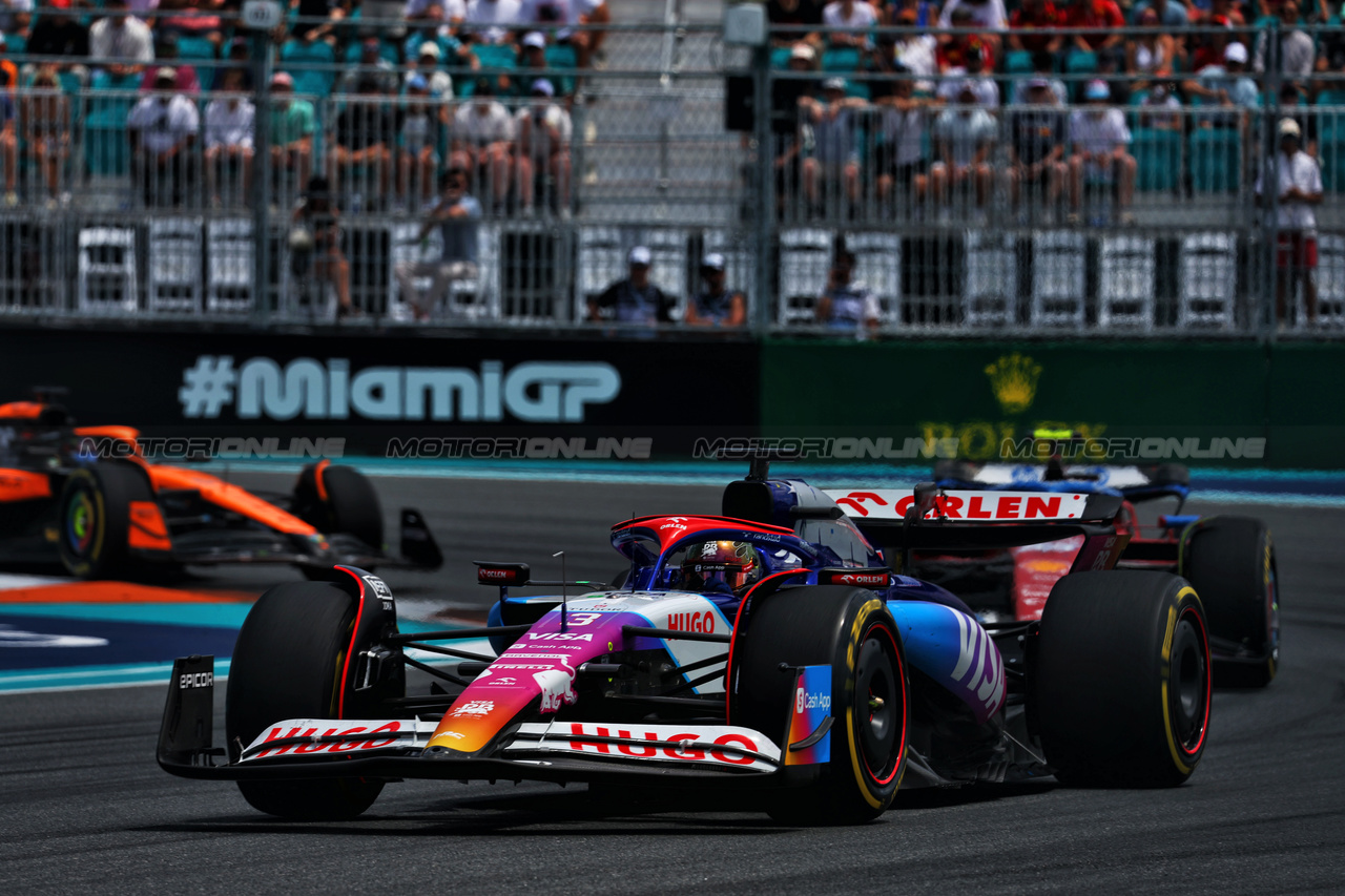 GP MIAMI, Daniel Ricciardo (AUS) RB VCARB 01.

04.05.2024. Formula 1 World Championship, Rd 6, Miami Grand Prix, Miami, Florida, USA, Sprint e Qualifiche Day.

 - www.xpbimages.com, EMail: requests@xpbimages.com © Copyright: Staley / XPB Images