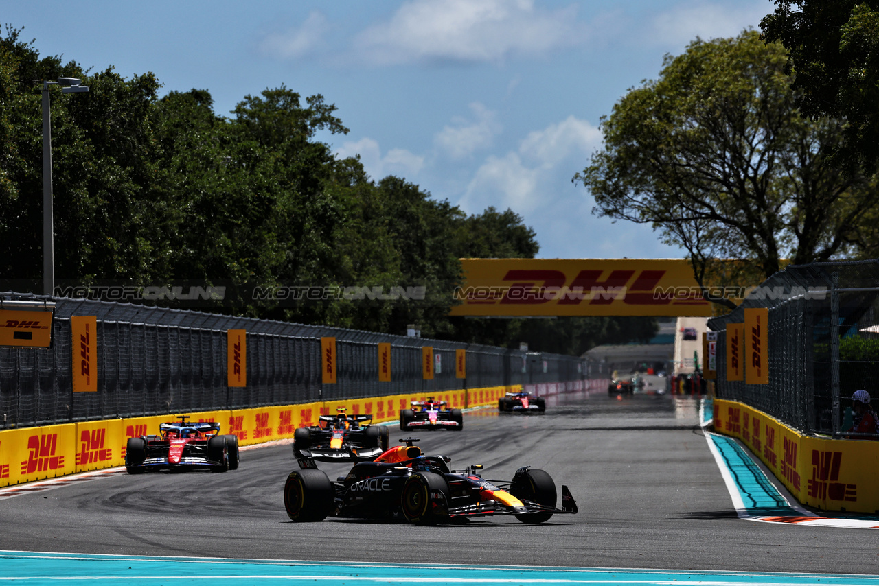 GP MIAMI, Max Verstappen (NLD) Red Bull Racing RB20.

04.05.2024. Formula 1 World Championship, Rd 6, Miami Grand Prix, Miami, Florida, USA, Sprint e Qualifiche Day.

 - www.xpbimages.com, EMail: requests@xpbimages.com © Copyright: Coates / XPB Images