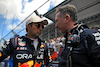 GP MIAMI, (L to R): Sergio Perez (MEX) Red Bull Racing with Christian Horner (GBR) Red Bull Racing Team Principal on the grid.
04.05.2024. Formula 1 World Championship, Rd 6, Miami Grand Prix, Miami, Florida, USA, Sprint e Qualifiche Day.
- www.xpbimages.com, EMail: requests@xpbimages.com © Copyright: Price / XPB Images