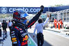 GP MIAMI, Max Verstappen (NLD) Red Bull Racing celebrates his pole position in qualifying parc ferme.
04.05.2024. Formula 1 World Championship, Rd 6, Miami Grand Prix, Miami, Florida, USA, Sprint e Qualifiche Day.
- www.xpbimages.com, EMail: requests@xpbimages.com © Copyright: Charniaux / XPB Images