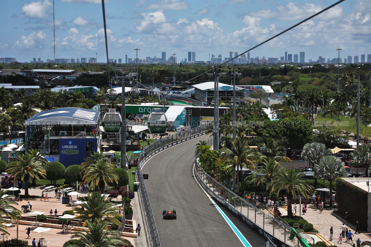 GP MIAMI, Max Verstappen (NLD) Red Bull Racing RB20.

03.05.2024. Formula 1 World Championship, Rd 6, Miami Grand Prix, Miami, Florida, USA, Sprint Qualifiche Day.

- www.xpbimages.com, EMail: requests@xpbimages.com © Copyright: Moy / XPB Images