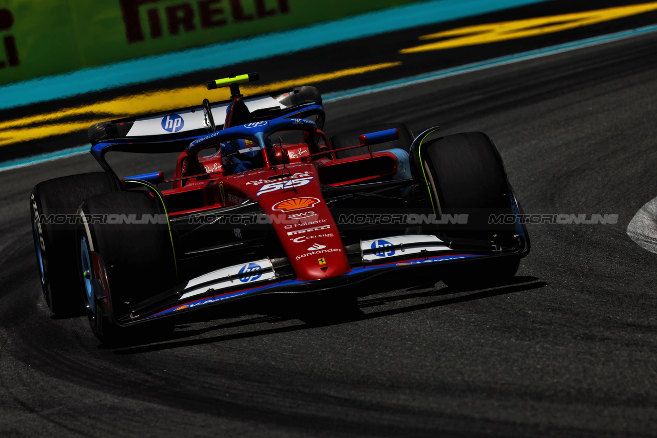 GP MIAMI, Carlos Sainz Jr (ESP) Ferrari SF-24.

03.05.2024. Formula 1 World Championship, Rd 6, Miami Grand Prix, Miami, Florida, USA, Sprint Qualifiche Day.

 - www.xpbimages.com, EMail: requests@xpbimages.com © Copyright: Staley / XPB Images