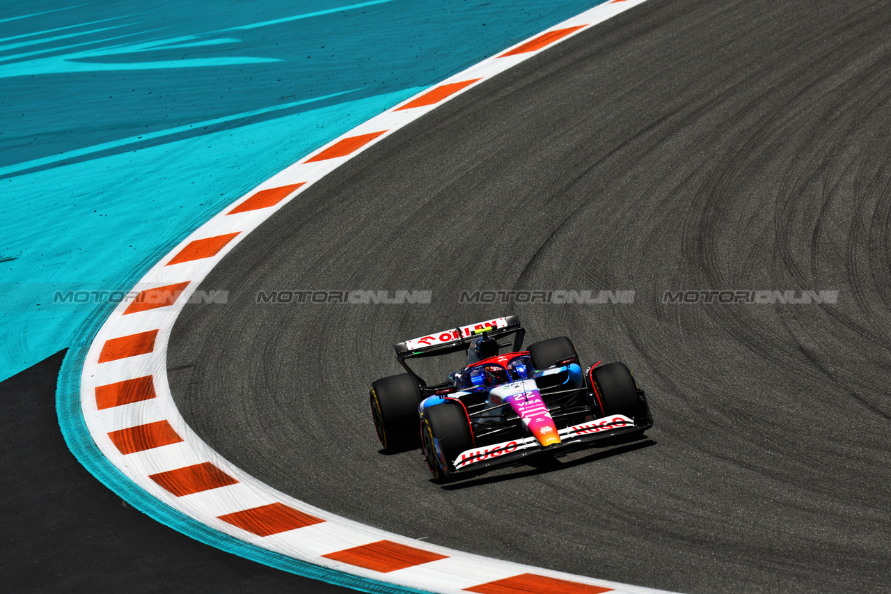 GP MIAMI, Yuki Tsunoda (JPN) RB VCARB 01.

03.05.2024. Formula 1 World Championship, Rd 6, Miami Grand Prix, Miami, Florida, USA, Sprint Qualifiche Day.

 - www.xpbimages.com, EMail: requests@xpbimages.com © Copyright: Staley / XPB Images