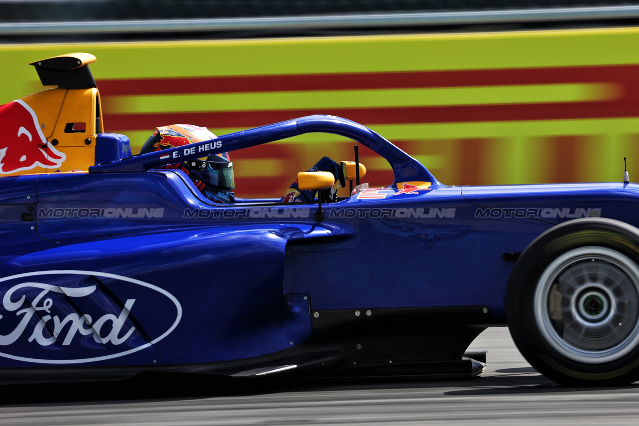 GP MIAMI, Emely De Heus (NLD) MP Motorsport.

03.05.2024. FIA Formula Academy, Rd 2, Miami, Florida, USA, Venerdi'.

- www.xpbimages.com, EMail: requests@xpbimages.com Copyright: XPB Images