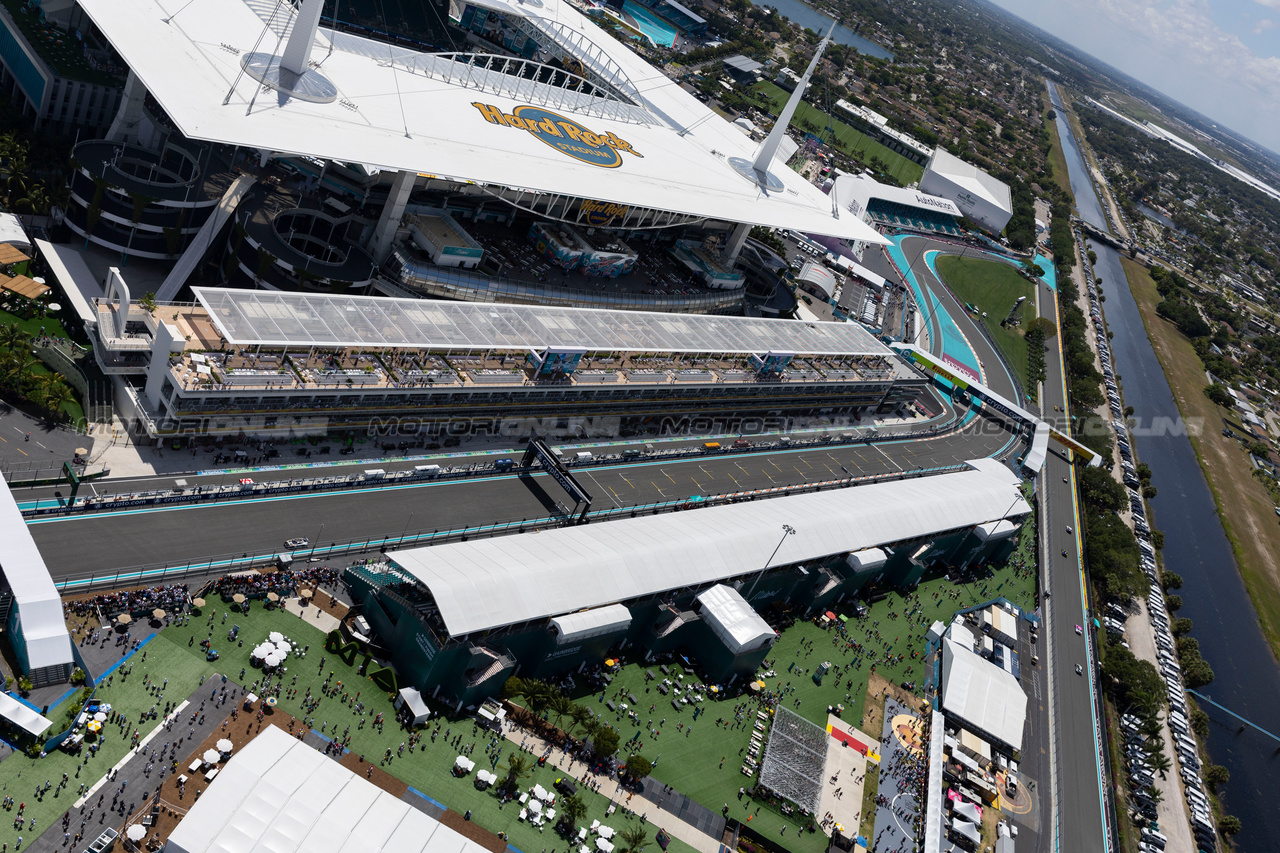 GP MIAMI, An aerial view of the circuit.

03.05.2024. Formula 1 World Championship, Rd 6, Miami Grand Prix, Miami, Florida, USA, Sprint Qualifiche Day.

- www.xpbimages.com, EMail: requests@xpbimages.com © Copyright: XPB Images