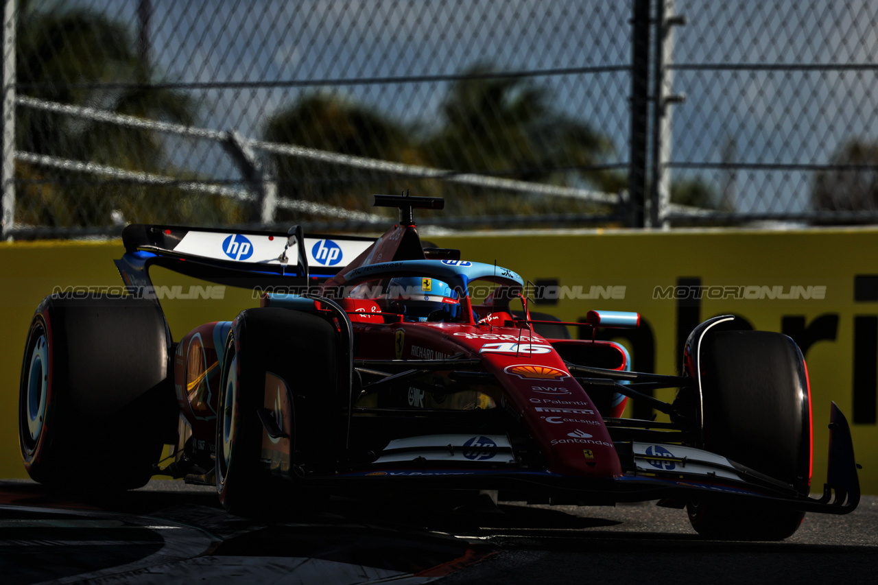 GP MIAMI, Charles Leclerc (MON) Ferrari SF-24.

03.05.2024. Formula 1 World Championship, Rd 6, Miami Grand Prix, Miami, Florida, USA, Sprint Qualifiche Day.

 - www.xpbimages.com, EMail: requests@xpbimages.com © Copyright: Staley / XPB Images