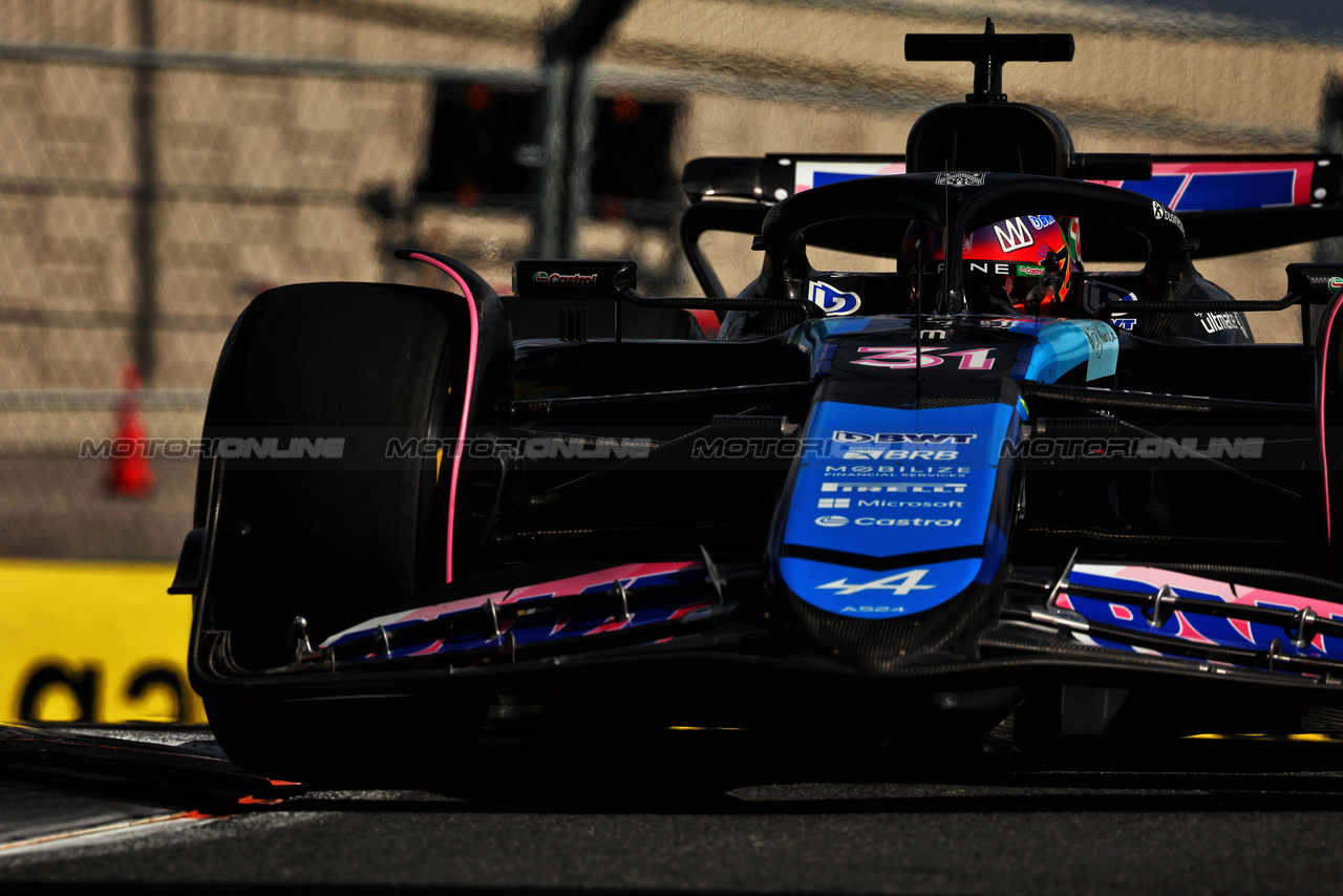 GP MIAMI, Esteban Ocon (FRA) Alpine F1 Team A524.

03.05.2024. Formula 1 World Championship, Rd 6, Miami Grand Prix, Miami, Florida, USA, Sprint Qualifiche Day.

 - www.xpbimages.com, EMail: requests@xpbimages.com © Copyright: Staley / XPB Images