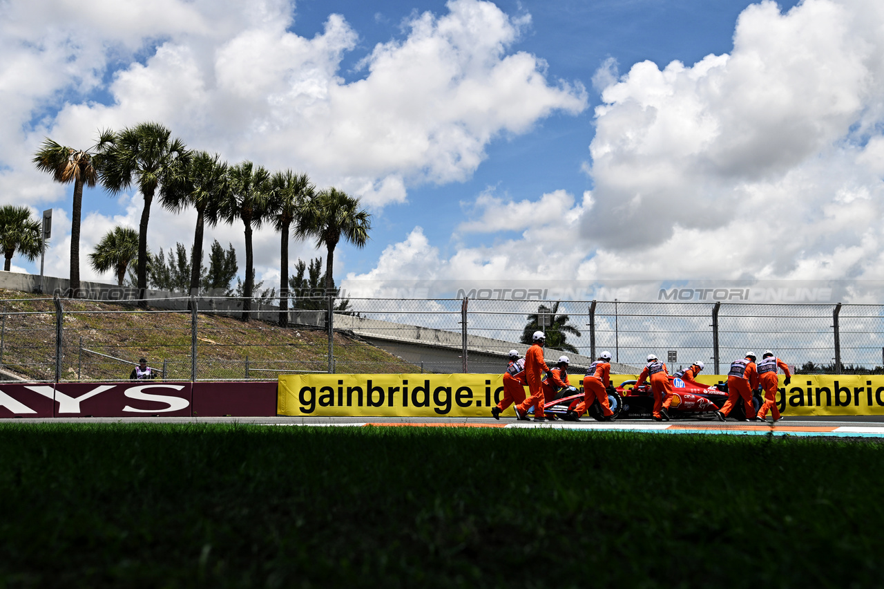GP MIAMI, Charles Leclerc (MON) Ferrari SF-24 stopped in the practice session.

03.05.2024. Formula 1 World Championship, Rd 6, Miami Grand Prix, Miami, Florida, USA, Sprint Qualifiche Day.

- www.xpbimages.com, EMail: requests@xpbimages.com © Copyright: Price / XPB Images