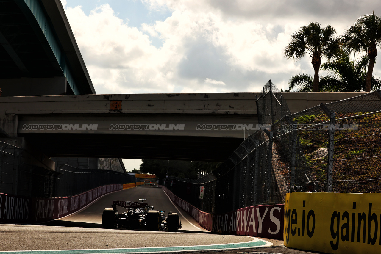 GP MIAMI, George Russell (GBR) Mercedes AMG F1 W15,

03.05.2024. Formula 1 World Championship, Rd 6, Miami Grand Prix, Miami, Florida, USA, Sprint Qualifiche Day.

 - www.xpbimages.com, EMail: requests@xpbimages.com © Copyright: Coates / XPB Images