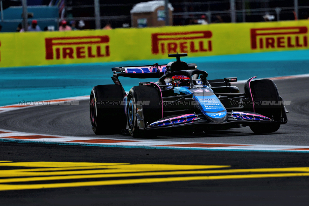 GP MIAMI, Esteban Ocon (FRA) Alpine F1 Team A524.

03.05.2024. Formula 1 World Championship, Rd 6, Miami Grand Prix, Miami, Florida, USA, Sprint Qualifiche Day.

 - www.xpbimages.com, EMail: requests@xpbimages.com © Copyright: Staley / XPB Images