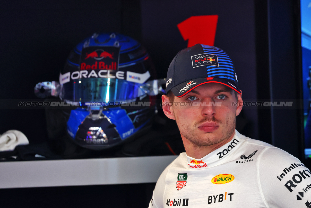 GP MIAMI, Max Verstappen (NLD) Red Bull Racing.

03.05.2024. Formula 1 World Championship, Rd 6, Miami Grand Prix, Miami, Florida, USA, Sprint Qualifiche Day.

- www.xpbimages.com, EMail: requests@xpbimages.com © Copyright: Charniaux / XPB Images