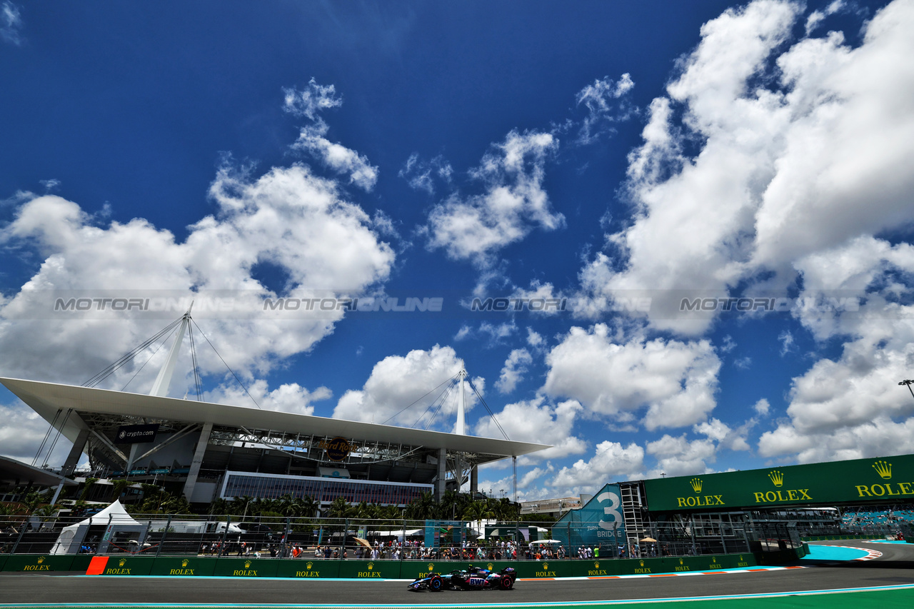 GP MIAMI, Pierre Gasly (FRA) Alpine F1 Team A524.

03.05.2024. Formula 1 World Championship, Rd 6, Miami Grand Prix, Miami, Florida, USA, Sprint Qualifiche Day.

 - www.xpbimages.com, EMail: requests@xpbimages.com © Copyright: Coates / XPB Images