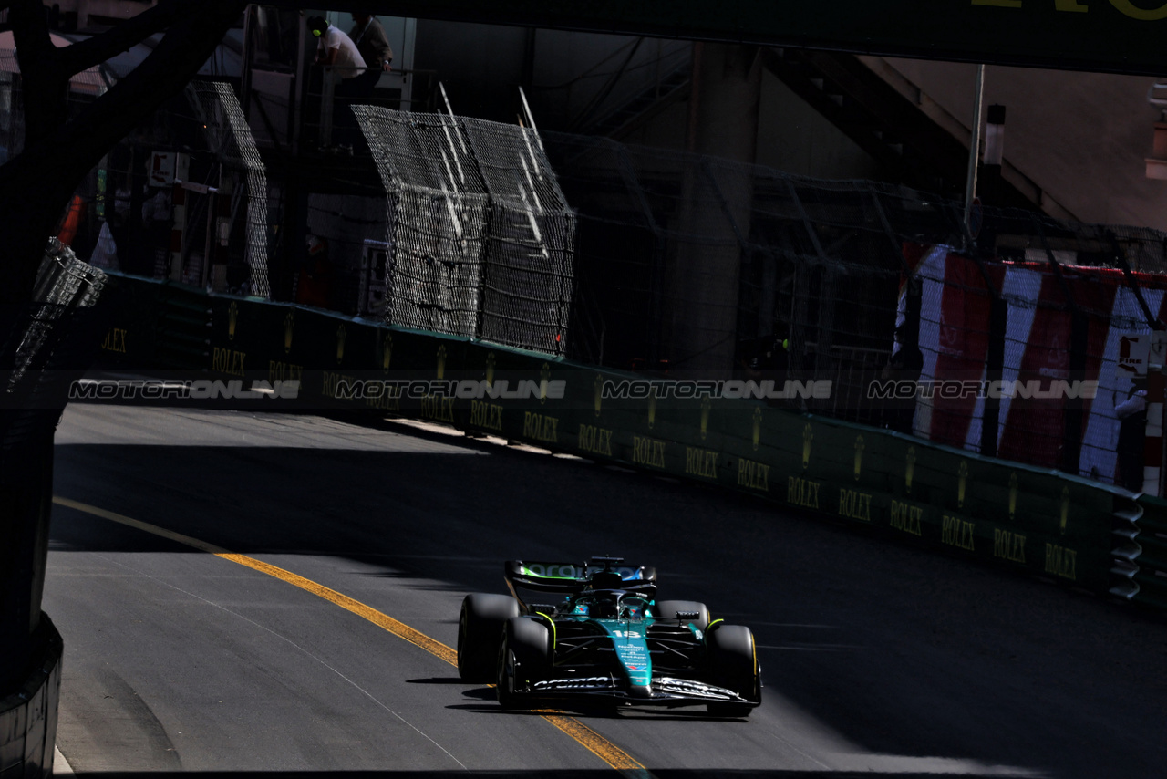 GP MONACO, Lance Stroll (CDN) Aston Martin F1 Team AMR24.

26.05.2024. Formula 1 World Championship, Rd 8, Monaco Grand Prix, Monte Carlo, Monaco, Gara Day.

- www.xpbimages.com, EMail: requests@xpbimages.com © Copyright: Charniaux / XPB Images