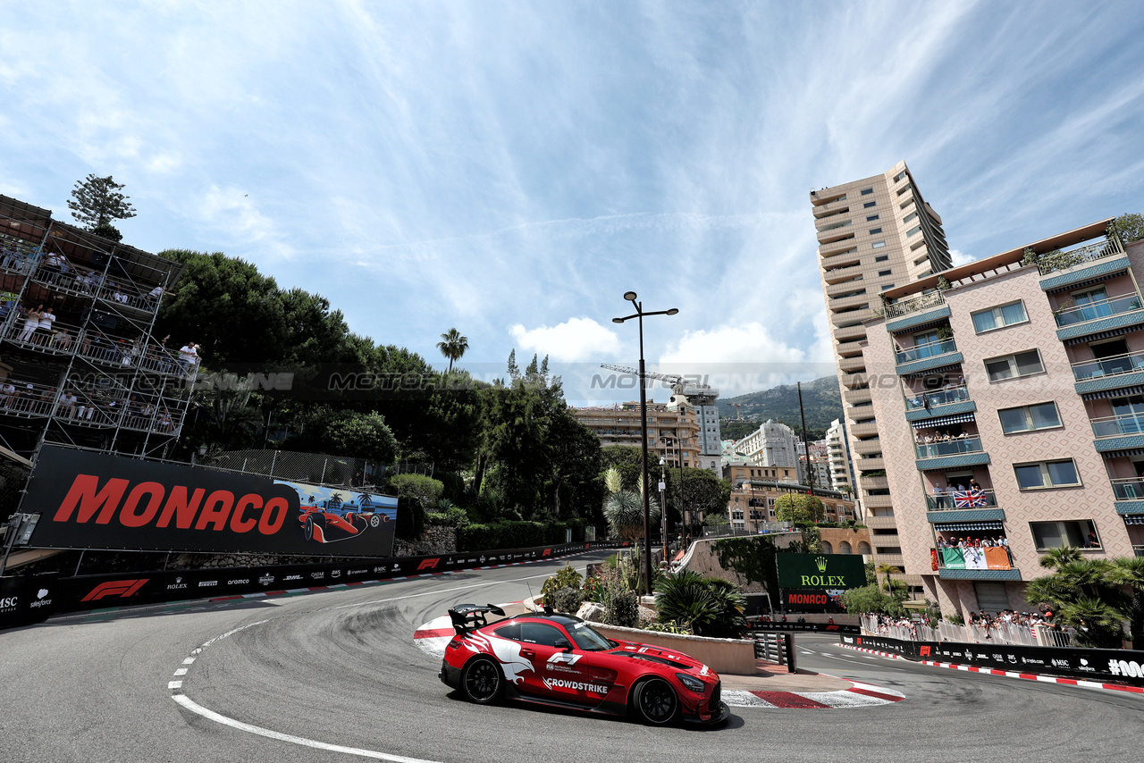 GP MONACO, Mercedes FIA Safety Car.

26.05.2024. Formula 1 World Championship, Rd 8, Monaco Grand Prix, Monte Carlo, Monaco, Gara Day.

- www.xpbimages.com, EMail: requests@xpbimages.com © Copyright: Moy / XPB Images
