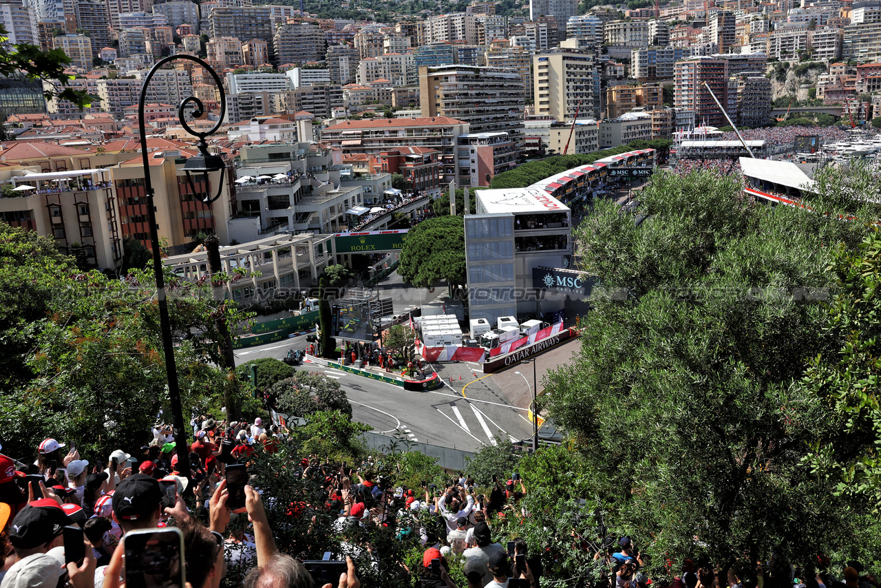 GP MONACO, George Russell (GBR) Mercedes AMG F1 W15.

26.05.2024. Formula 1 World Championship, Rd 8, Monaco Grand Prix, Monte Carlo, Monaco, Gara Day.

- www.xpbimages.com, EMail: requests@xpbimages.com © Copyright: Bearne / XPB Images