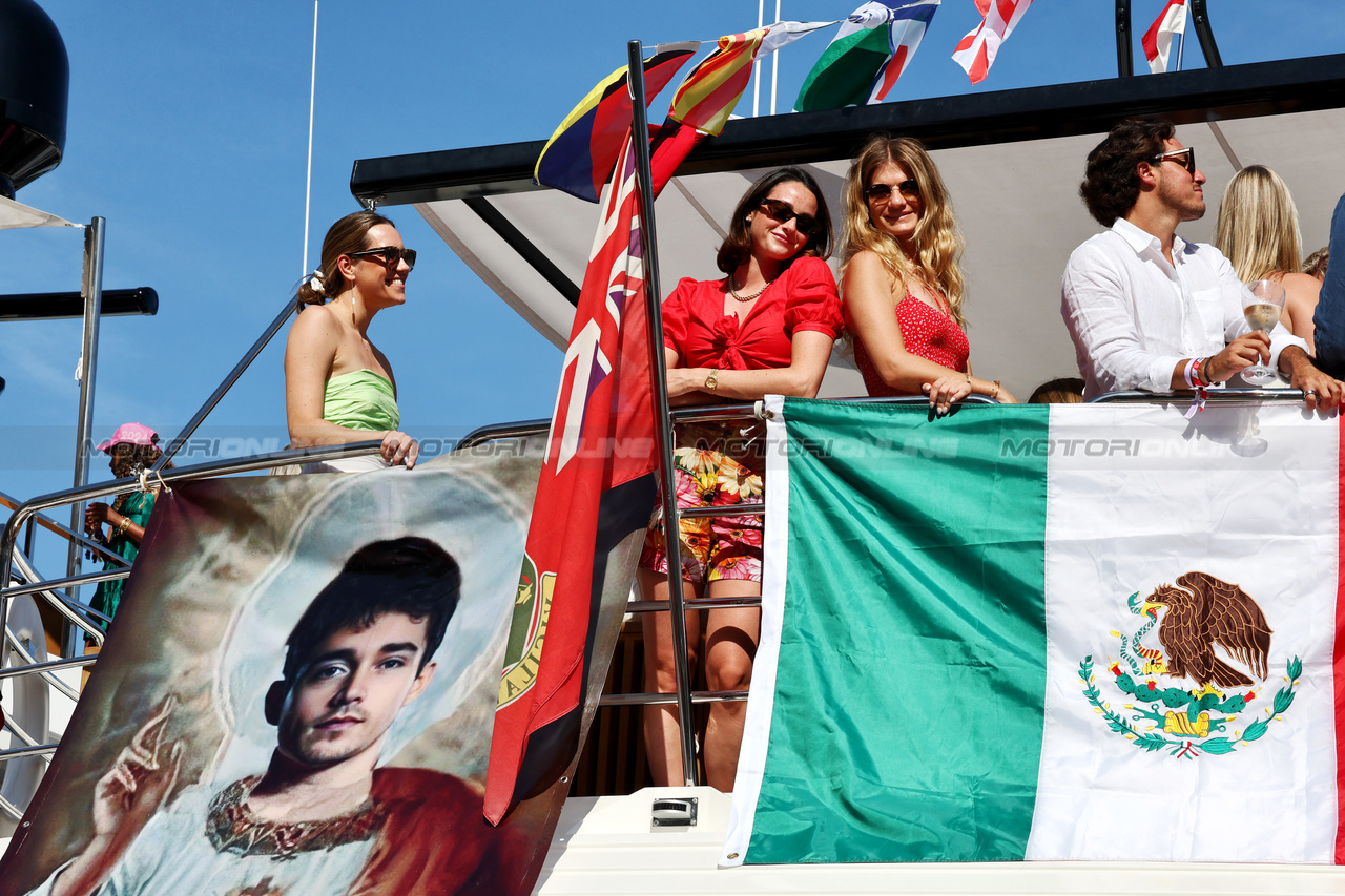 GP MONACO, Boats in the scenic Monaco Harbour.

26.05.2024. Formula 1 World Championship, Rd 8, Monaco Grand Prix, Monte Carlo, Monaco, Gara Day.

- www.xpbimages.com, EMail: requests@xpbimages.com © Copyright: Moy / XPB Images