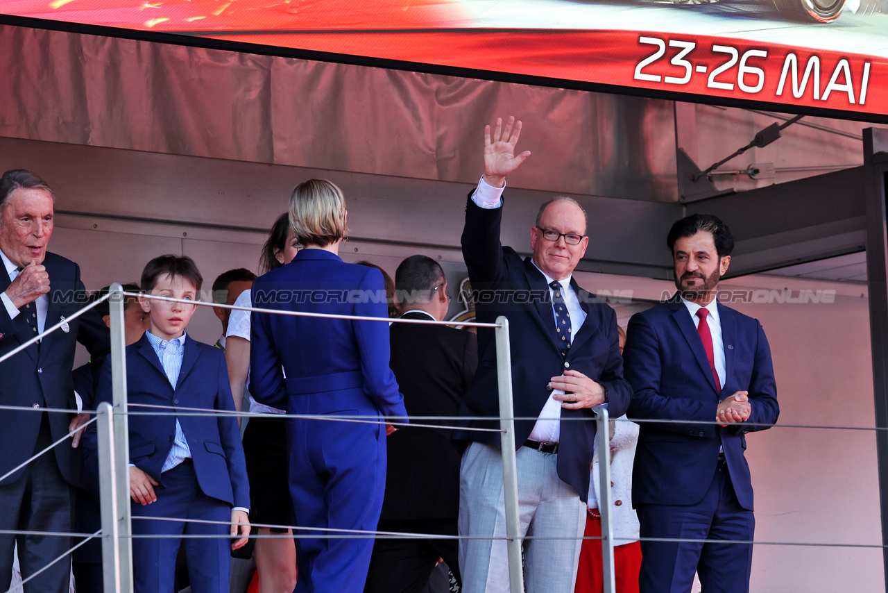 GP MONACO, HSH Prince Albert of Monaco (MON) on the podium.

26.05.2024. Formula 1 World Championship, Rd 8, Monaco Grand Prix, Monte Carlo, Monaco, Gara Day.

- www.xpbimages.com, EMail: requests@xpbimages.com © Copyright: Bearne / XPB Images