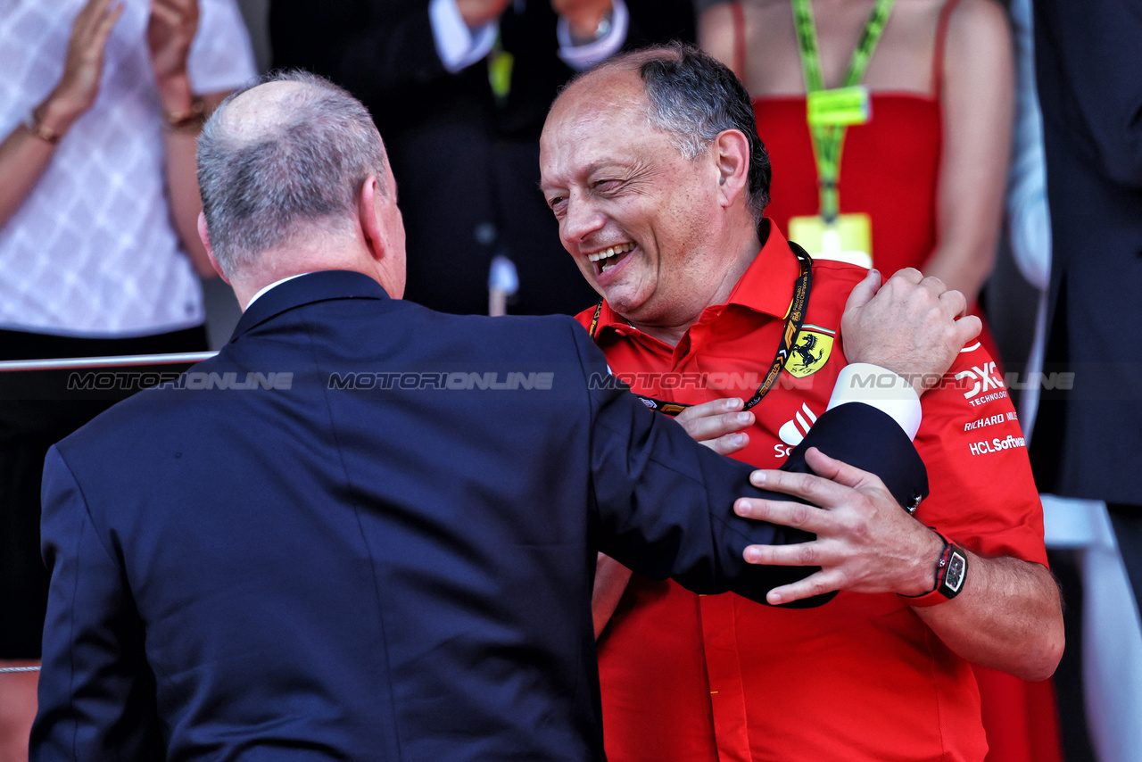 GP MONACO, (L to R): HSH Prince Albert of Monaco (MON) with Frederic Vasseur (FRA) Ferrari Team Principal on the podium.

26.05.2024. Formula 1 World Championship, Rd 8, Monaco Grand Prix, Monte Carlo, Monaco, Gara Day.

- www.xpbimages.com, EMail: requests@xpbimages.com © Copyright: Batchelor / XPB Images