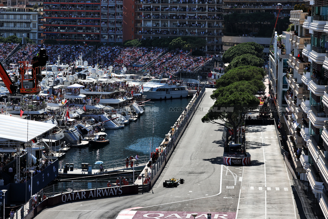 GP MONACO, Oscar Piastri (AUS) McLaren MCL38.

26.05.2024. Formula 1 World Championship, Rd 8, Monaco Grand Prix, Monte Carlo, Monaco, Gara Day.

- www.xpbimages.com, EMail: requests@xpbimages.com © Copyright: Moy / XPB Images