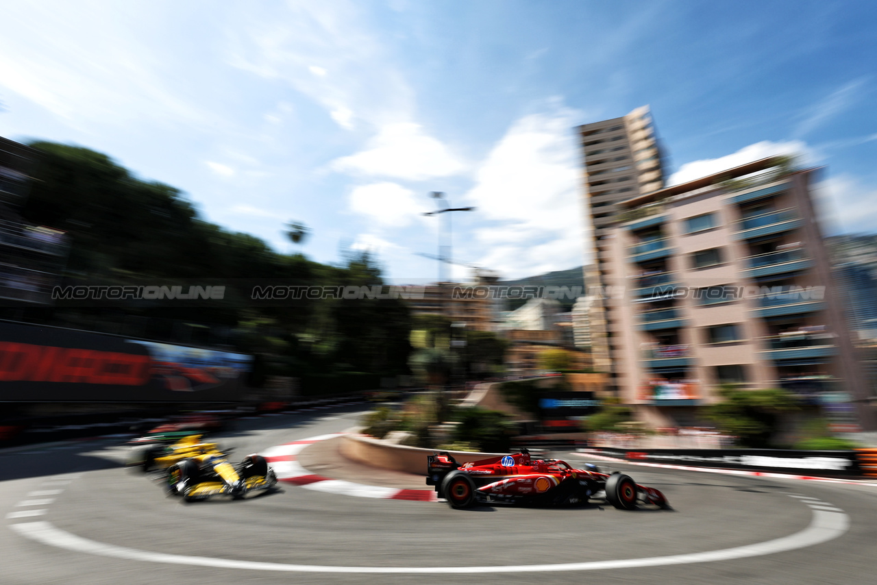 GP MONACO, Charles Leclerc (MON) Ferrari SF-24.

26.05.2024. Formula 1 World Championship, Rd 8, Monaco Grand Prix, Monte Carlo, Monaco, Gara Day.

- www.xpbimages.com, EMail: requests@xpbimages.com © Copyright: Moy / XPB Images