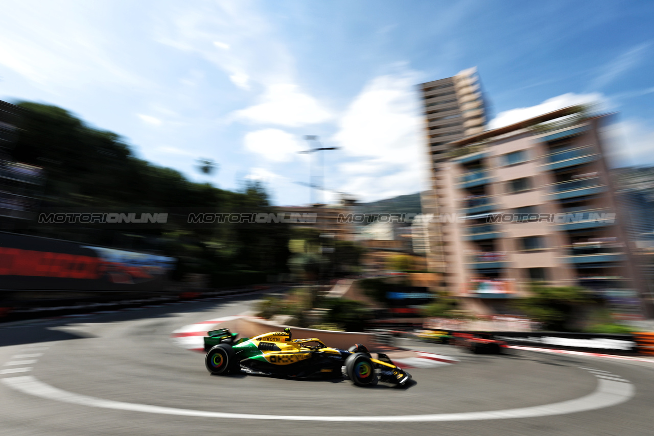 GP MONACO, Lando Norris (GBR) McLaren MCL38.

26.05.2024. Formula 1 World Championship, Rd 8, Monaco Grand Prix, Monte Carlo, Monaco, Gara Day.

- www.xpbimages.com, EMail: requests@xpbimages.com © Copyright: Moy / XPB Images