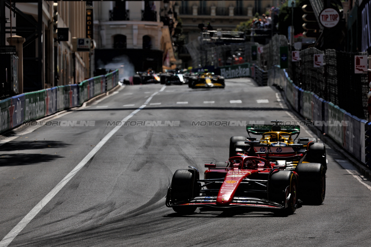 GP MONACO, Charles Leclerc (MON) Ferrari SF-24 at the partenza of the race.

26.05.2024. Formula 1 World Championship, Rd 8, Monaco Grand Prix, Monte Carlo, Monaco, Gara Day.

 - www.xpbimages.com, EMail: requests@xpbimages.com © Copyright: Coates / XPB Images