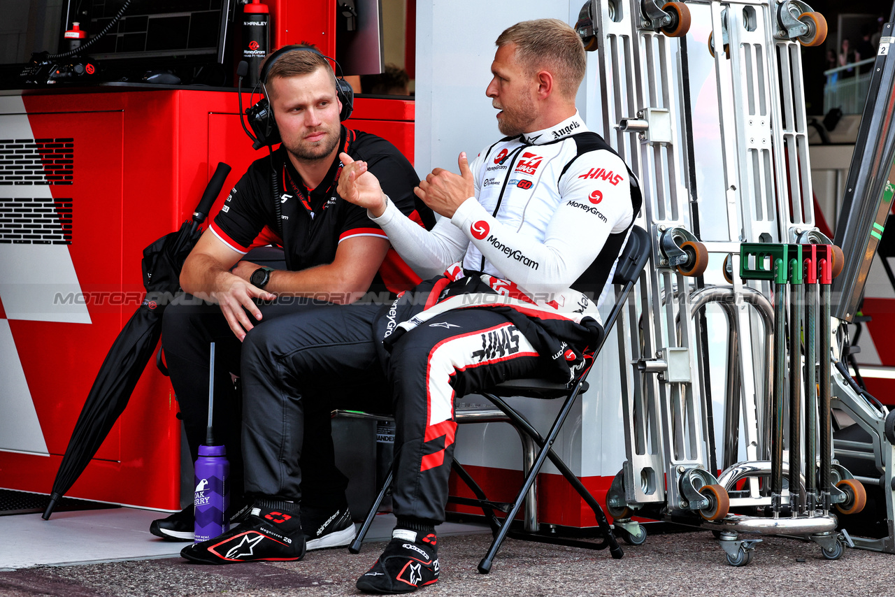 GP MONACO, Kevin Magnussen (DEN) Haas F1 Team.

26.05.2024. Formula 1 World Championship, Rd 8, Monaco Grand Prix, Monte Carlo, Monaco, Gara Day.

 - www.xpbimages.com, EMail: requests@xpbimages.com © Copyright: Coates / XPB Images