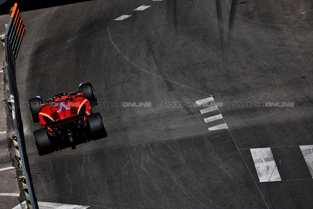 GP MONACO, Charles Leclerc (MON) Ferrari SF-24.

26.05.2024. Formula 1 World Championship, Rd 8, Monaco Grand Prix, Monte Carlo, Monaco, Gara Day.

 - www.xpbimages.com, EMail: requests@xpbimages.com © Copyright: Coates / XPB Images