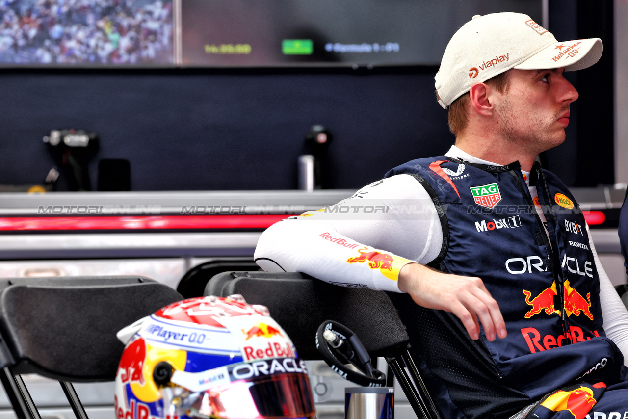 GP MONACO, Max Verstappen (NLD) Red Bull Racing.

26.05.2024. Formula 1 World Championship, Rd 8, Monaco Grand Prix, Monte Carlo, Monaco, Gara Day.

 - www.xpbimages.com, EMail: requests@xpbimages.com © Copyright: Coates / XPB Images
