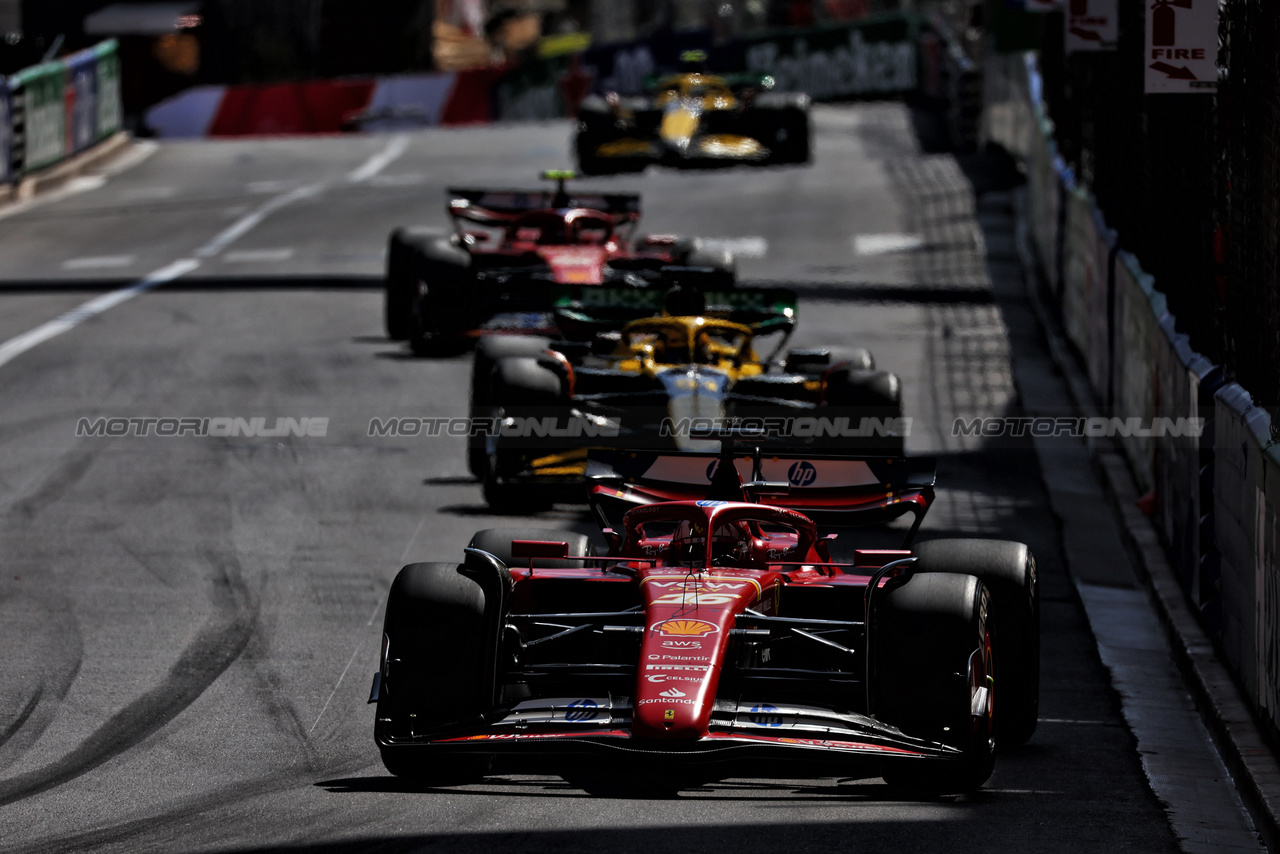 GP MONACO, Charles Leclerc (MON) Ferrari SF-24.

26.05.2024. Formula 1 World Championship, Rd 8, Monaco Grand Prix, Monte Carlo, Monaco, Gara Day.

 - www.xpbimages.com, EMail: requests@xpbimages.com © Copyright: Coates / XPB Images