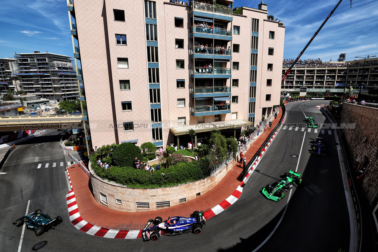 GP MONACO, Daniel Ricciardo (AUS) RB VCARB 01.

26.05.2024. Formula 1 World Championship, Rd 8, Monaco Grand Prix, Monte Carlo, Monaco, Gara Day.

 - www.xpbimages.com, EMail: requests@xpbimages.com © Copyright: Coates / XPB Images
