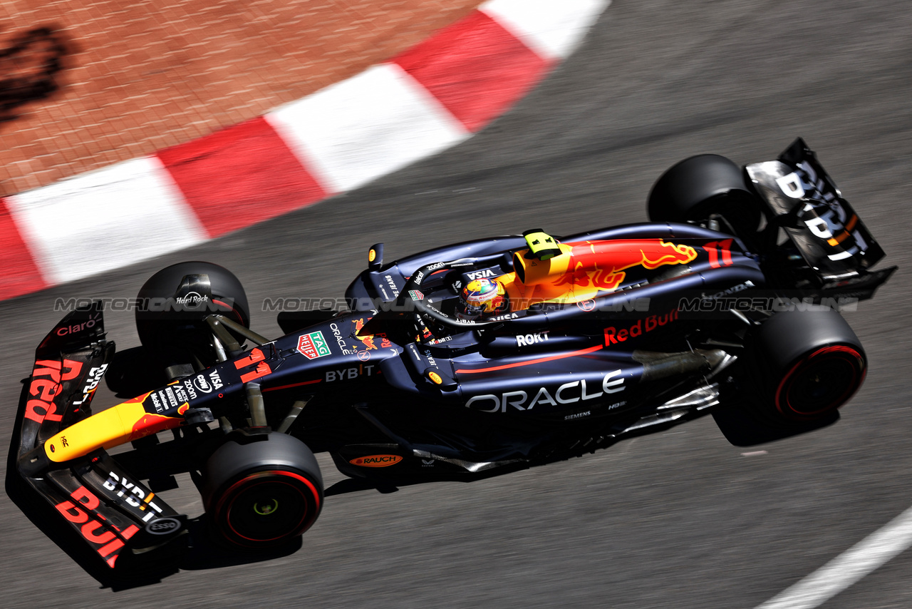 GP MONACO, Sergio Perez (MEX) Red Bull Racing RB20.

25.05.2024. Formula 1 World Championship, Rd 8, Monaco Grand Prix, Monte Carlo, Monaco, Qualifiche Day.

 - www.xpbimages.com, EMail: requests@xpbimages.com © Copyright: Coates / XPB Images