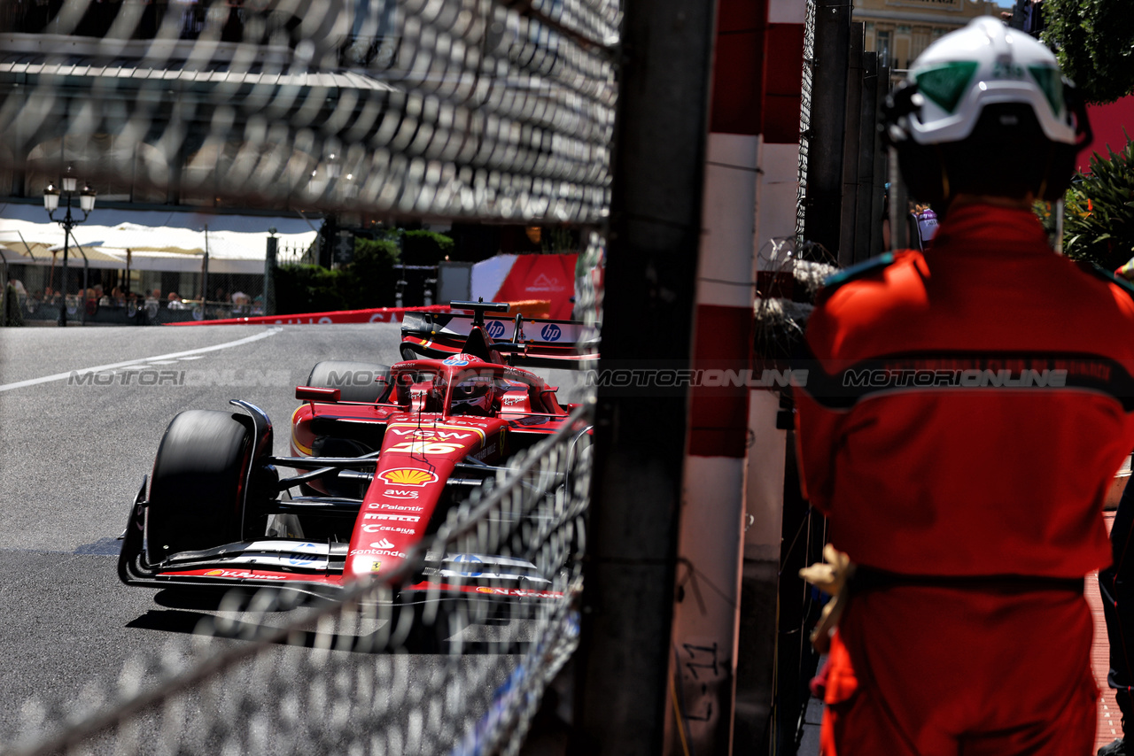 GP MONACO, Charles Leclerc (MON) Ferrari SF-24.

25.05.2024. Formula 1 World Championship, Rd 8, Monaco Grand Prix, Monte Carlo, Monaco, Qualifiche Day.

 - www.xpbimages.com, EMail: requests@xpbimages.com © Copyright: Coates / XPB Images