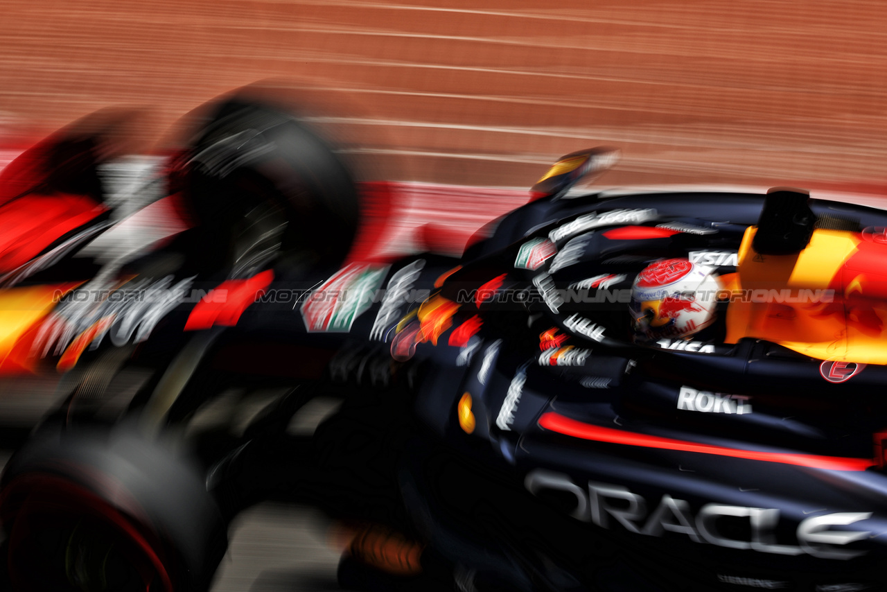 GP MONACO, Max Verstappen (NLD) Red Bull Racing RB20.

25.05.2024. Formula 1 World Championship, Rd 8, Monaco Grand Prix, Monte Carlo, Monaco, Qualifiche Day.

 - www.xpbimages.com, EMail: requests@xpbimages.com © Copyright: Coates / XPB Images