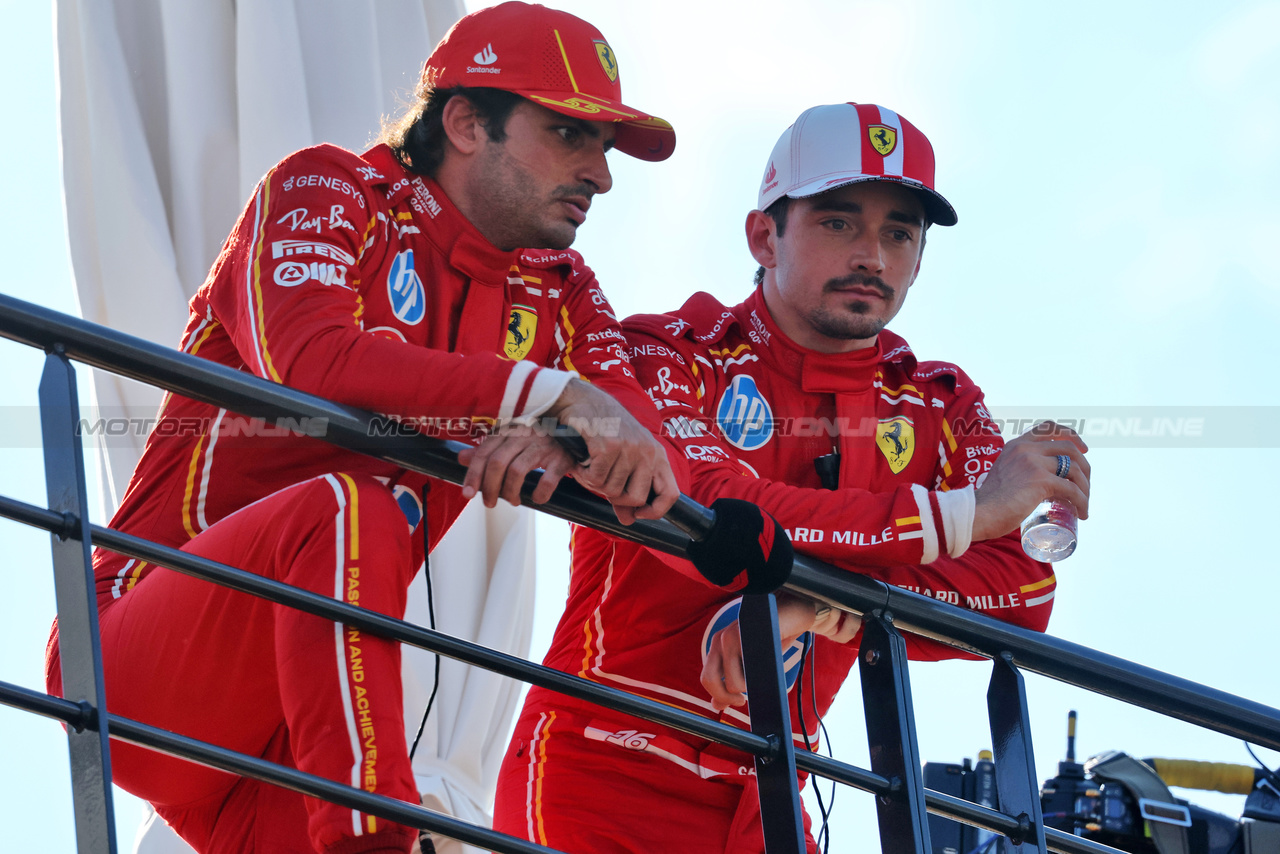 GP MONACO, (L to R): Carlos Sainz Jr (ESP) Ferrari with team mate e pole sitter Charles Leclerc (MON) Ferrari.

25.05.2024. Formula 1 World Championship, Rd 8, Monaco Grand Prix, Monte Carlo, Monaco, Qualifiche Day.

- www.xpbimages.com, EMail: requests@xpbimages.com © Copyright: Batchelor / XPB Images