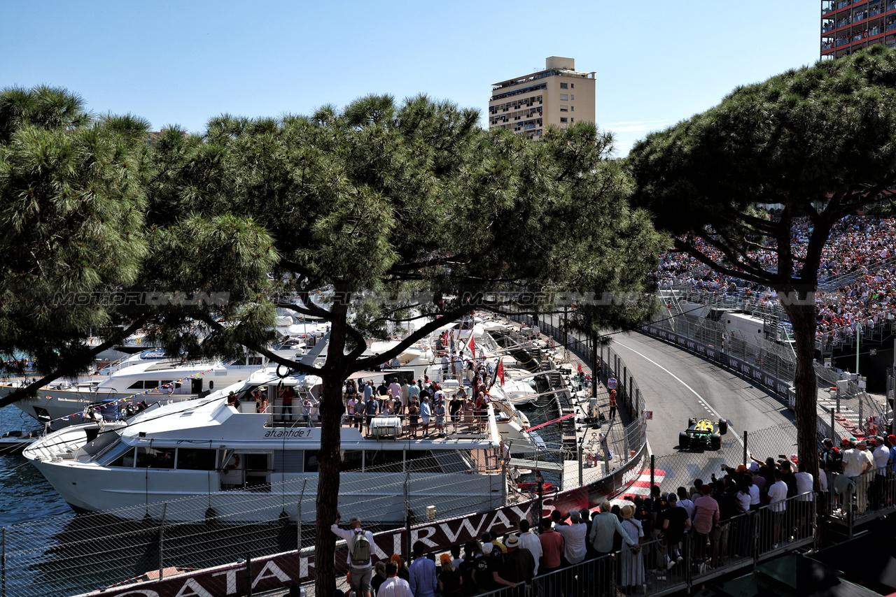 GP MONACO, Oscar Piastri (AUS) McLaren MCL38.

25.05.2024. Formula 1 World Championship, Rd 8, Monaco Grand Prix, Monte Carlo, Monaco, Qualifiche Day.

- www.xpbimages.com, EMail: requests@xpbimages.com © Copyright: Moy / XPB Images