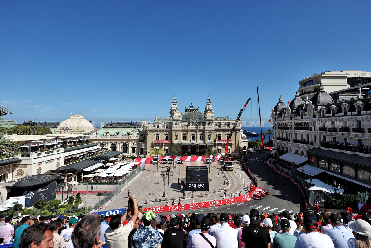 GP MONACO, Charles Leclerc (MON) Ferrari SF-24.

25.05.2024. Formula 1 World Championship, Rd 8, Monaco Grand Prix, Monte Carlo, Monaco, Qualifiche Day.

- www.xpbimages.com, EMail: requests@xpbimages.com © Copyright: Moy / XPB Images