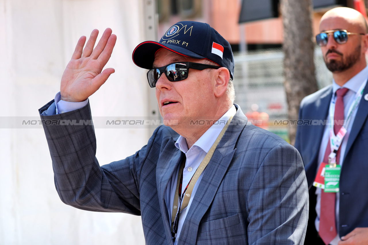 GP MONACO, HSH Prince Albert of Monaco (MON).

25.05.2024. Formula 1 World Championship, Rd 8, Monaco Grand Prix, Monte Carlo, Monaco, Qualifiche Day.

- www.xpbimages.com, EMail: requests@xpbimages.com © Copyright: XPB Images