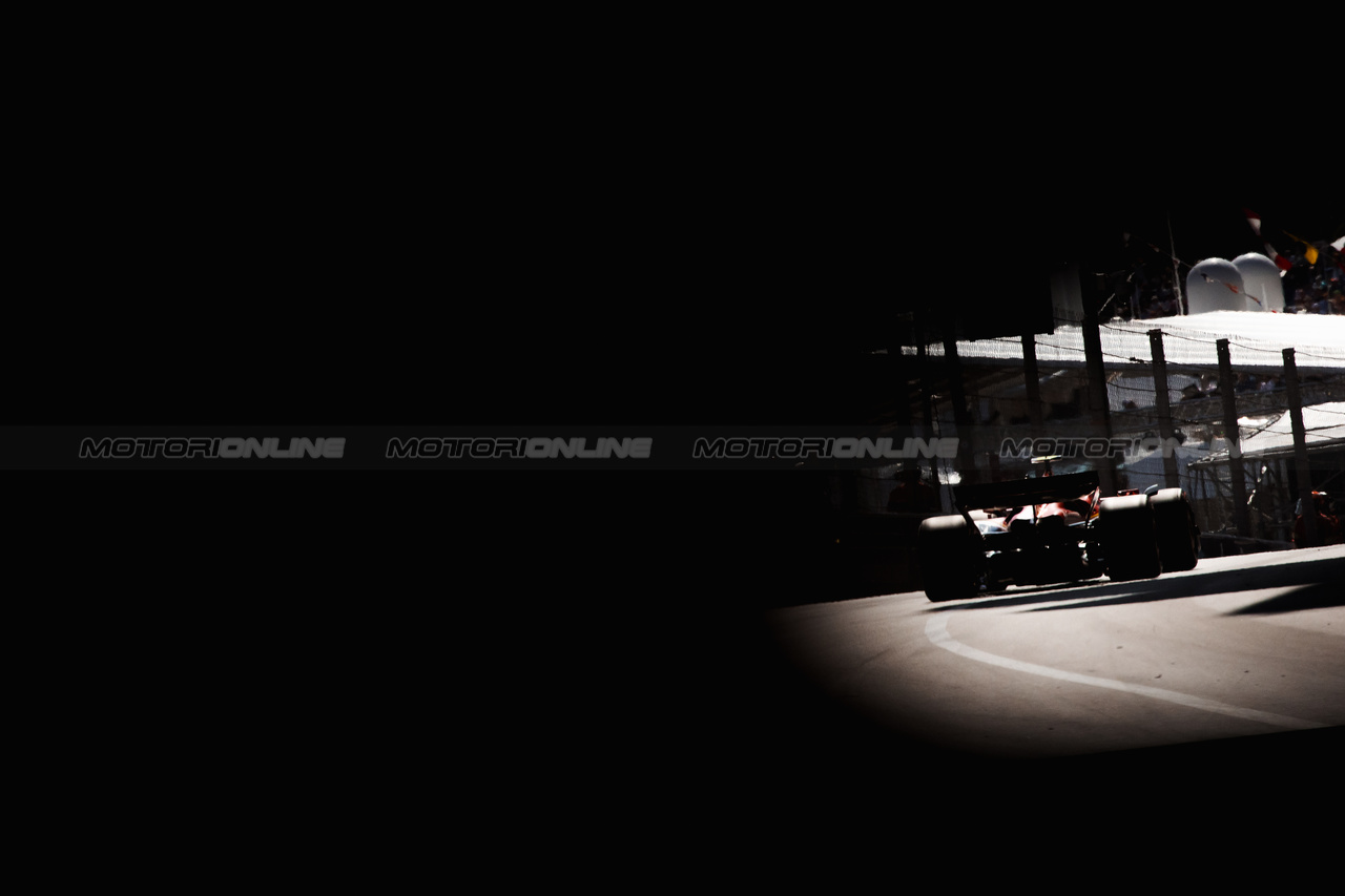 GP MONACO, Carlos Sainz Jr (ESP) Ferrari SF-24.

25.05.2024. Formula 1 World Championship, Rd 8, Monaco Grand Prix, Monte Carlo, Monaco, Qualifiche Day.

- www.xpbimages.com, EMail: requests@xpbimages.com © Copyright: Bearne / XPB Images
