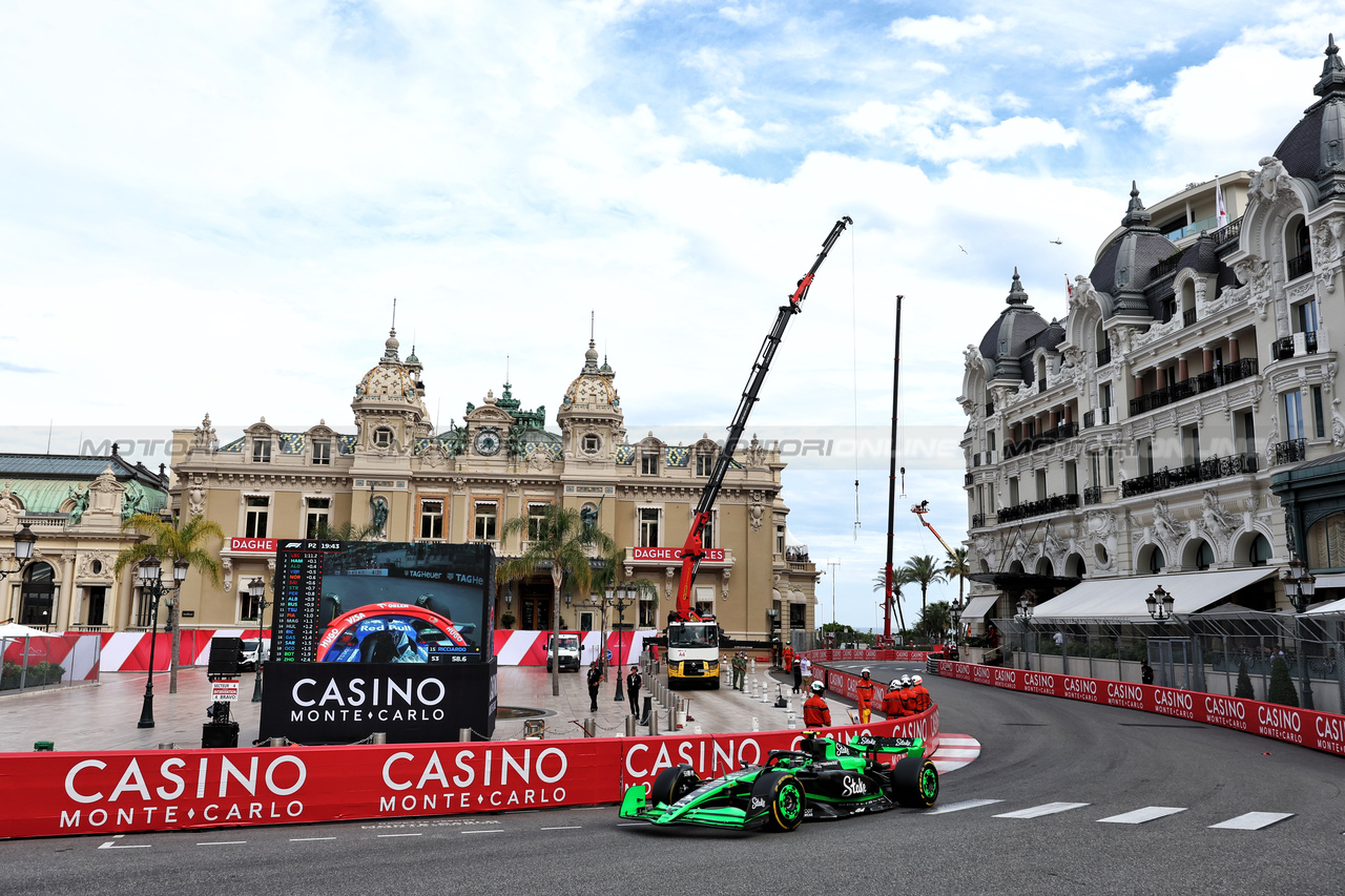 GP MONACO, Zhou Guanyu (CHN) Sauber C44.

24.05.2024. Formula 1 World Championship, Rd 8, Monaco Grand Prix, Monte Carlo, Monaco, Practice Day.

- www.xpbimages.com, EMail: requests@xpbimages.com © Copyright: Moy / XPB Images